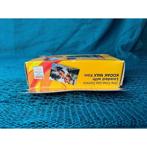 Kodak One Time Use camera expired 6/2003 - Picture 5 of 7